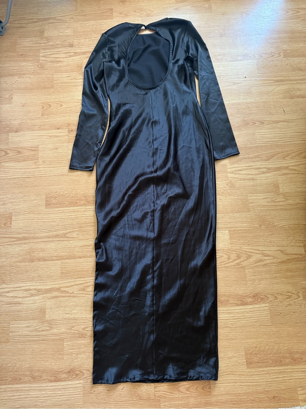 Nasty Gal Collection Black Satin Open Back Long Sleeve Maxi Dress Gown Size 4